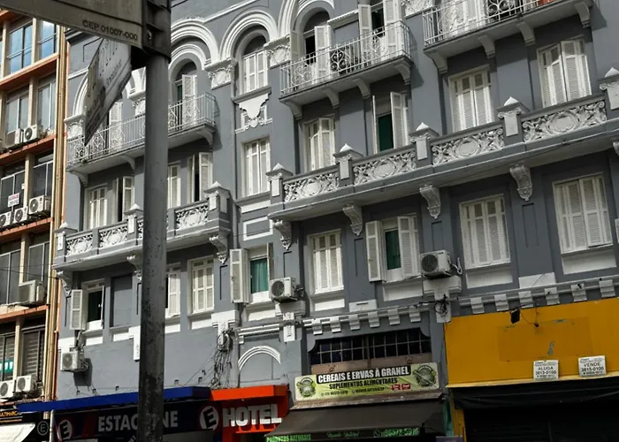 Hotel Quintino - Metro Se -Localizado No Coracao De Sao Paulo Proximo Ao Bras E 25 De Marco Com Estacionamento No Local Gratis